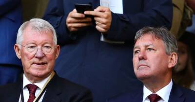 Bryan Robson claims Sir Alex Ferguson could help improve Manchester United form - www.manchestereveningnews.co.uk - Manchester - Sancho