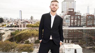 ‘MDLNY’s Tyler Whitman Tours $35M NYC Apartment With 3 Floors ‘360 Degree Views’ - hollywoodlife.com - New York