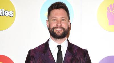 Calum Scott Suits Up at Gay Times Event After Dropping 'Rise' Video! - www.justjared.com - Britain - London