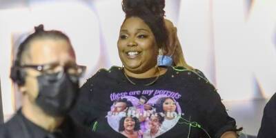 Lizzo Wears Custom Harry Styles Merch to His Concert in L.A. - www.justjared.com - Los Angeles