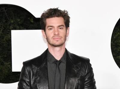 Andrew Garfield Responds To Internet Fan Comments & Debunks A ‘Strange’ Claim About Him On Wikipedia - etcanada.com