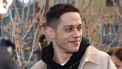 Pete Davidson’s Christmas Plans For Kim Kardashian: Why He Wants To Gift Her ‘An Experience’ - hollywoodlife.com