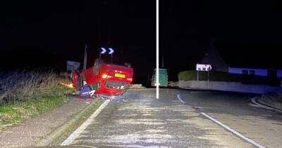 Car flips onto roof as photo shows extensive damage following late night crash on Scots road - www.dailyrecord.co.uk - Scotland