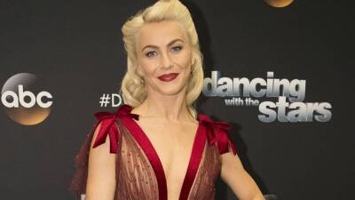 Julianne Hough Returning to Guest Judge the 'Dancing With the Stars' Season 30 Finale (Exclusive) - www.etonline.com