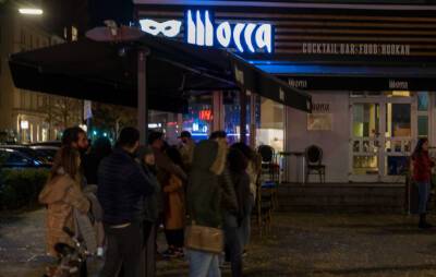 Bavaria shuts down gigs and nightclubs as COVID-19 cases rise - www.nme.com - Germany