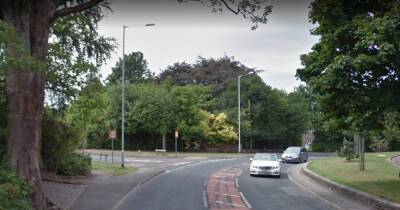 Two women seriously injured after being hit by car in Stockport - www.manchestereveningnews.co.uk