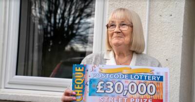 Scots gran wins postcode lottery £30k after tragic lung cancer diagnosis - www.dailyrecord.co.uk - Australia - Scotland