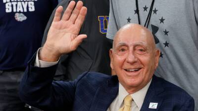 Dick Vitale’s Emotional Return to ESPN Following Cancer Diagnosis Was Awesome, Baby (Video) - thewrap.com