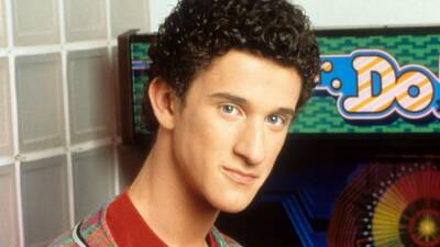 How Peacock’s ‘Saved by the Bell’ Addressed Dustin Diamond’s Death on Season 2 Premiere - thewrap.com