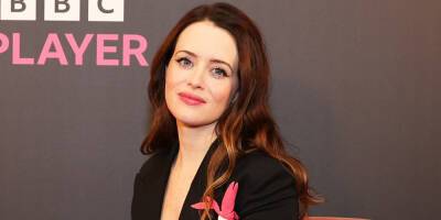 Claire Foy Dishes On Her 'Very British Scandal' Role - www.justjared.com - Britain - London
