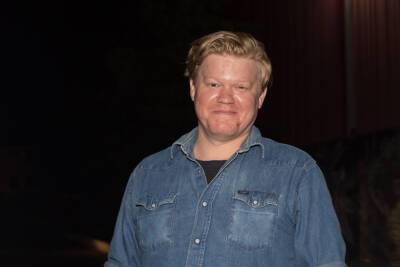 Jesse Plemons Jokes About His Celebrity Status: ‘I’ve Noticed Fewer People Refer To Me As Meth Damon’ - etcanada.com - Britain - county Martin