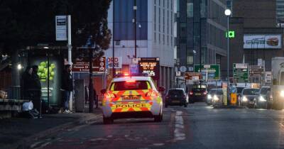 "There was blood on the pavement": Huge street brawl involving ten people, machetes and metal bars leaves six men in hospital - www.manchestereveningnews.co.uk - Manchester