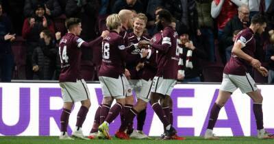 3 talking points as Hearts surge to second in the Premiership as Liam Boyce inspires St Mirren win - www.dailyrecord.co.uk