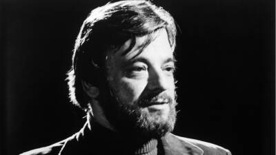 Stephen Sondheim Honored by Broadway’s ‘Company’ Before Friday Night Performance: ‘He Was So Giving to Us’ - variety.com