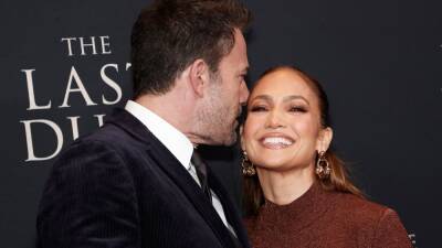 Inside Jennifer Lopez and Ben Affleck's Thanksgiving Together: 'It's Truly Meant to Be' - www.glamour.com - Canada - city Vancouver