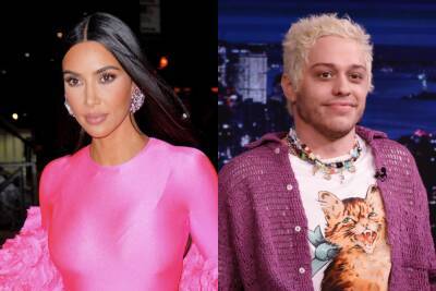 Pete Davidson - Kim Kardashian And Pete Davidson Snap Selfies With Surprised Tourist In Beverly Hills - etcanada.com - Beverly Hills - Netherlands
