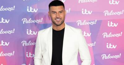 Love Island's Liam Reardon is unrecognisable as a teenager in throwback snap - www.ok.co.uk