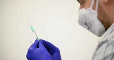 All UK adults set to be offered Covid booster vaccine to tackle Omicron variant - www.manchestereveningnews.co.uk - Britain