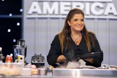 Chef Alex Guarnaschelli Leads Cooking Competition Series For Food Network & Discovery+ - deadline.com - USA