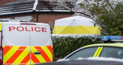 ‘She knew everyone and their kids by first name’ - Residents 'devastated' over woman found dead outside her home - www.manchestereveningnews.co.uk - Manchester