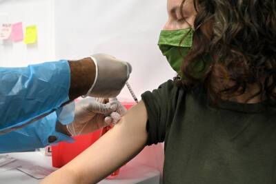 Los Angeles Now Enforcing Indoor Covid Vaccine Mandate At Movie Theaters, Restaurants, Gyms; Rule Among Nation’s Strictest - deadline.com - Los Angeles - Los Angeles