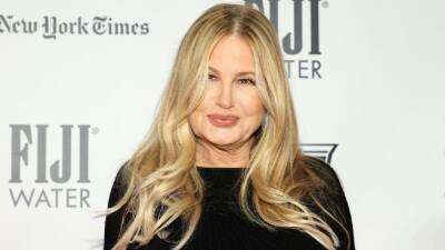 Jennifer Coolidge Says She Wants More Romance and Sex For Her Character in 'White Lotus' Season 2 (Exclusive) - www.etonline.com