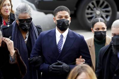 Jussie Smollett Trial Begins: Ex-‘Empire’ Star Is “The Real Victim,” Defense Tells Jury; Prosecutor Slams “Fake Hate Crime” - deadline.com - Chicago - city Windy