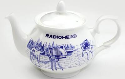 Radiohead are selling ‘KID A MNESIA’ teapots, teacups and saucers - www.nme.com
