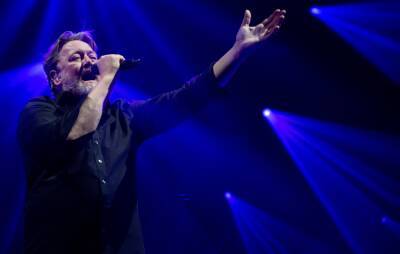 Guy Garvey says he wants to make an Elbow musical - www.nme.com