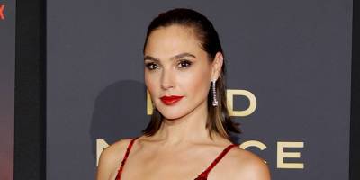 Gal Gadot Follows These Big Stars In Playing Snow White's Evil Queen! - www.justjared.com