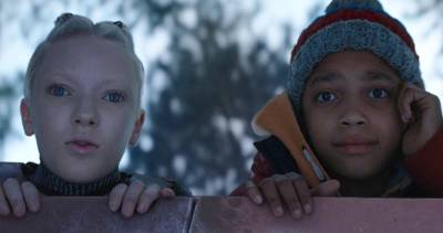 Lola Young performs Together In Electric Dreams on the 2021 John Lewis Christmas advert - www.officialcharts.com