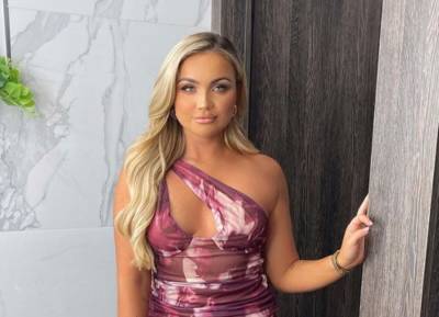 Newly single Ellie Kelly says social media ‘ruined’ aspects of her relationship - evoke.ie - Ireland