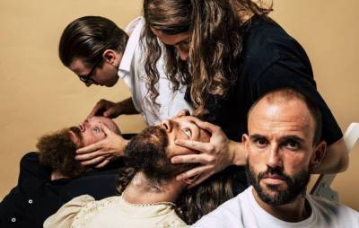 IDLES make US TV debut with soulful performance of ‘The Beachland Ballroom’ - www.nme.com - USA