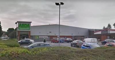 Robbers blow up cash machine outside Asda store - www.manchestereveningnews.co.uk - Manchester