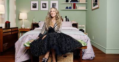 Sex And The City fans can book a stay inside Carrie Bradshaw's New York apartment - www.ok.co.uk - New York - New York