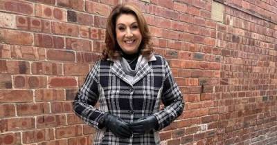 Jane McDonald returns to Loose Women for the first time in two years after fiancé’s death - www.ok.co.uk