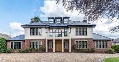 Inside the unbelievable Worsley mansion on the market for £2.2 million - with its own gym, sauna and pool - www.manchestereveningnews.co.uk