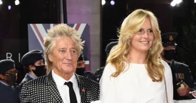 Rod Stewart's wife Penny Lancaster 'freaked out' over losing sex appeal amid health battle - www.dailyrecord.co.uk