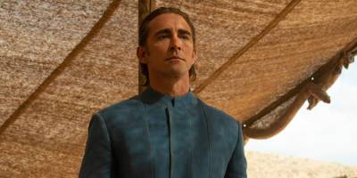 Lee Pace - Lee Pace's Fans Question Why He Has No Belly Button in His Latest Instagram - justjared.com