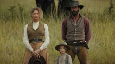 Tim Macgraw - Sam Elliott - Faith Hill and Tim McGraw Ride West in Teaser for ‘Yellowstone’ Prequel ‘1883’ (Video) - thewrap.com