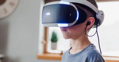 Virtual Reality headsets could be the most popular present this Christmas - www.manchestereveningnews.co.uk