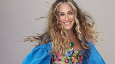 Sarah Jessica Parker Shuts Down 'Misogynist Chatter' Surrounding 'Sex and the City' Reboot - www.etonline.com