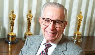 Happy Birthday Walter Mirisch: Oldest Living Oscar Winner With Films Like ‘West Side Story’, ‘The Apartment’, ‘In The Heat Of The Night’ Turns 100 Today - deadline.com