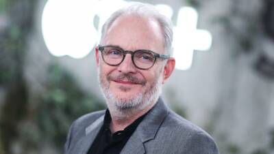 Francis Lawrence - Bradley Fischer - Williams - Brian Oliver - ‘Vulcan’s Hammer’: Francis Lawrence Directs Film Version Of Philip K. Dick Novel In Works From New Republic - deadline.com - city Lawrence