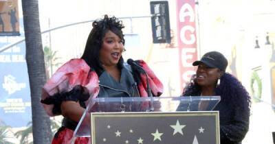 Lizzo gives emotional speech at Missy Elliott's Hollywood Walk of Fame induction - www.msn.com