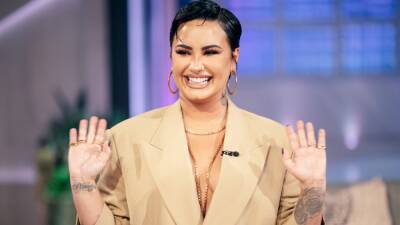 Demi Lovato Says They'd ‘Absolutely’ Consider Dating an Extra Terrestrial - www.glamour.com