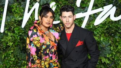 Priyanka Chopra Says She and Nick Jonas Overcame 'Hard' Year of Long-Distance Marriage - www.etonline.com - London