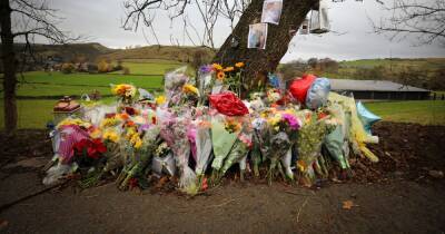 Man, 52, injured by firework at vigil tragically dies in hospital - www.manchestereveningnews.co.uk - county Oldham - county Lane - Indiana