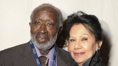 Jacqueline Avant, Wife of Music Executive Clarence Avant, Fatally Shot in Beverly Hills Home - www.etonline.com - Beverly Hills