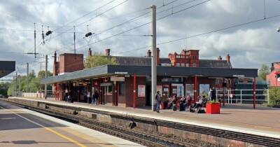 'Major disruption' at Wigan North Western sees trains cancelled and delayed for over an hour - www.manchestereveningnews.co.uk